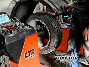 traktor4x4_warsztat00002