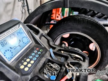 traktor4x4_warsztat00003